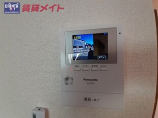 鈴鹿市道伯二丁目戸建の物件内観写真